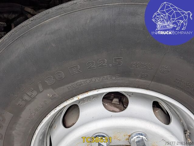 Estándar-SZM Renault T 460