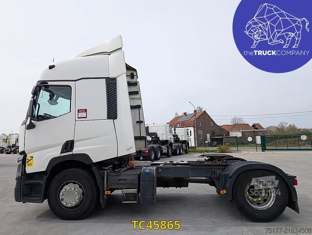 Standard-SZM Renault T 440