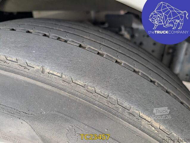 Standard-SZM Iveco Stralis AS440S46 TIP CLNG