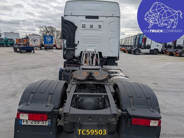 Estándar-SZM Renault T 430