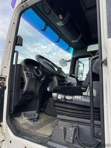 Camion frigorifique MAN TGX 24.440 XXL Carrier 7m LBW 3 to AHK