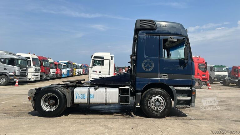 Standard-SZM Mercedes-Benz Actros 1835 (EPS / V6 / 3 PEDALES / MP1 / PTO)