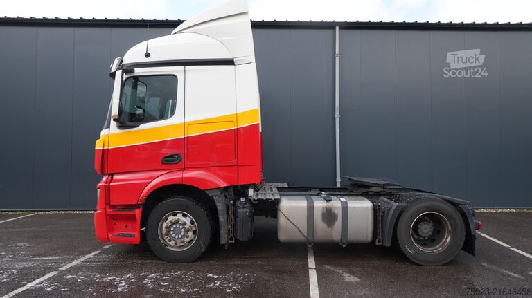 Standard-SZM Mercedes-Benz Actros 1942 tractor unit