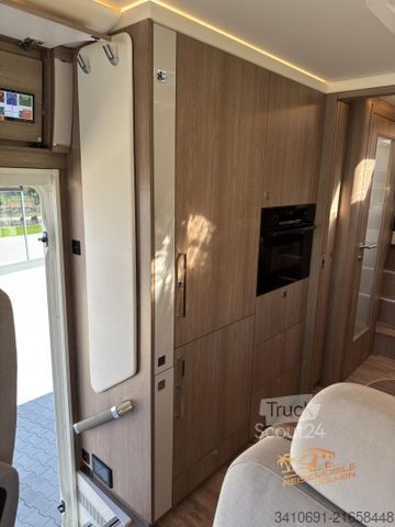 Autorulotă integrată MORELO Palace Liner S-Way 99 GB Iveco S-Way 190 S40