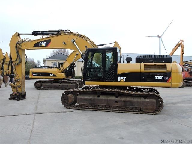 Rupsgraver CATERPILLAR 336D