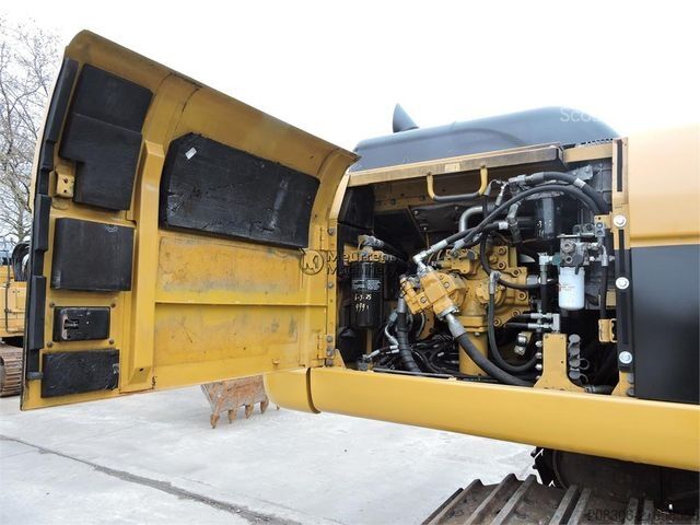 Rupsgraver CATERPILLAR 336D