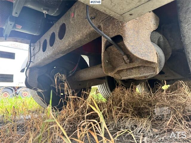 Чемодан Närko Box Semi-Trailer with Full Side Opening