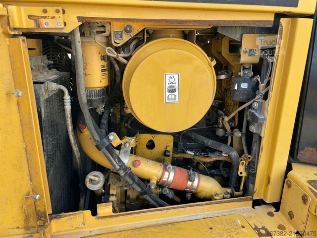 Szintezőgép Caterpillar D6TLGP