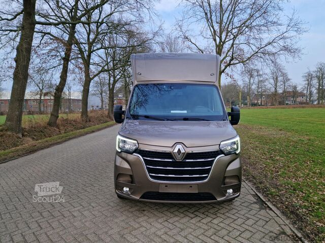 Horse transportation Renault Master MTM S3 paardenwagen Pro-Safety uitvoerin...
