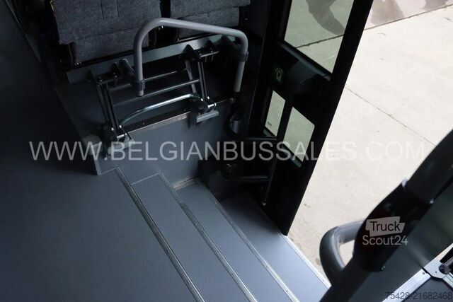 Intercitybus Iveco Crossway 12m Pop light / Double middle door / p...