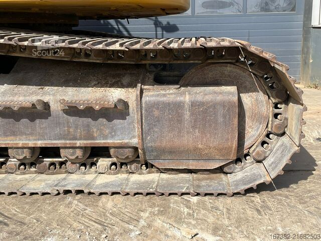 Bandgrävare Caterpillar 328D