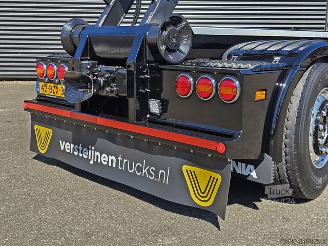 Système de bras à crochet Scania T580 8x4*4 / TORPEDO / HOOKLIFT / ABROLKIPPER