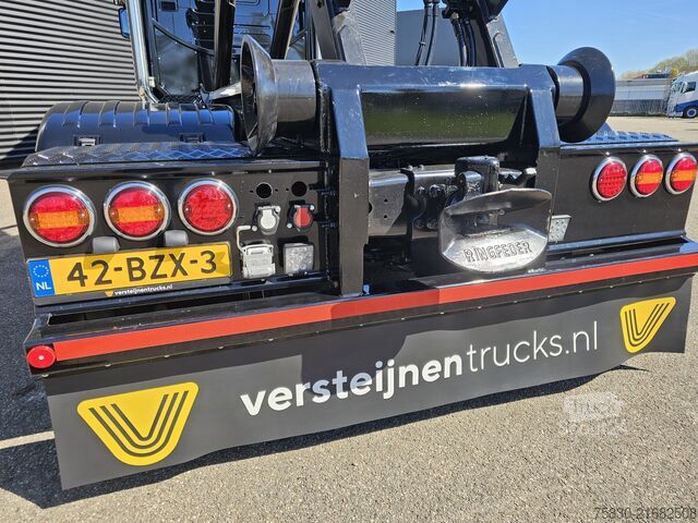 Systém ramene s hákem Scania T580 8x4*4 / TORPEDO / HOOKLIFT / ABROLKIPPER