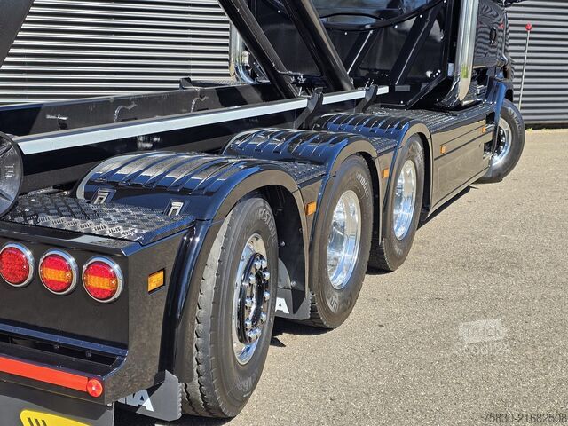 Systém ramene s hákem Scania T580 8x4*4 / TORPEDO / HOOKLIFT / ABROLKIPPER