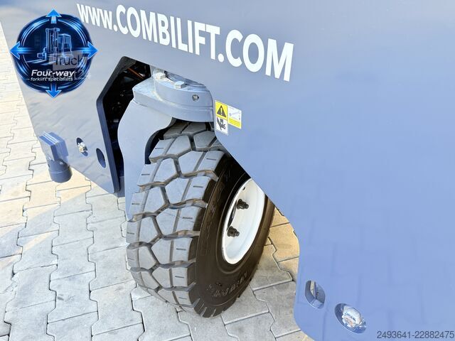 Wózek widłowy czterokierunkowy Combilift C4000 GAS DUPLEX 4050 WIDE POSITIONER
