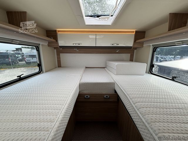 Yarı entegre karavan BÜRSTNER Limited T 727 G Hubbett, Markise, SAT/TV, Radio