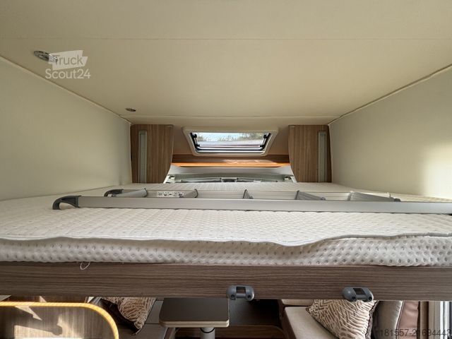 Yarı entegre karavan BÜRSTNER Limited T 727 G Hubbett, Markise, SAT/TV, Radio