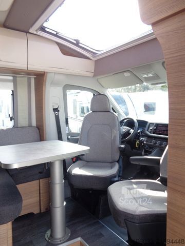 Halvintegreret autocamper KNAUS VAN TI MAN 640 MEG Vansation