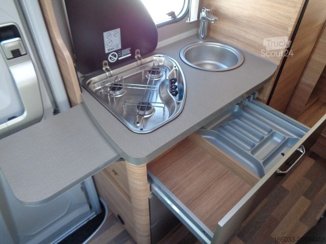 Pusiau integruotas kemperis WEINSBERG CaraCompact 600 MEG Pepper *Extras*