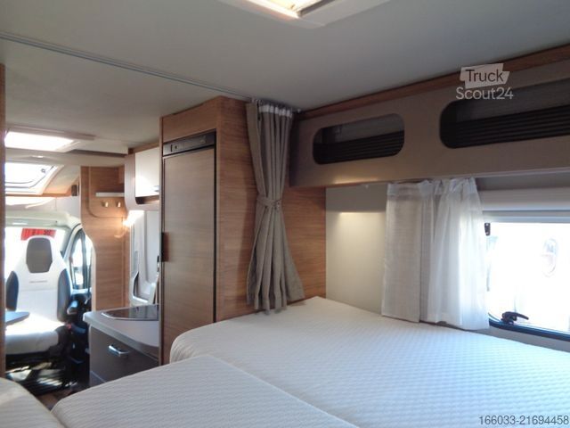 Pusiau integruotas kemperis WEINSBERG CaraCompact 600 MEG Pepper *Extras*