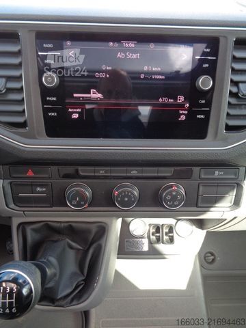 Halvintegreret autocamper KNAUS VAN TI MAN 640 MEG Vansation