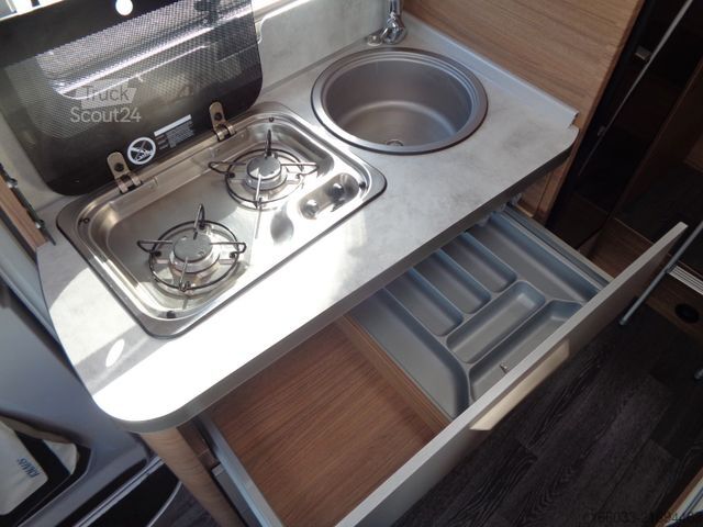 Halvintegreret autocamper KNAUS VAN TI MAN 640 MEG Vansation