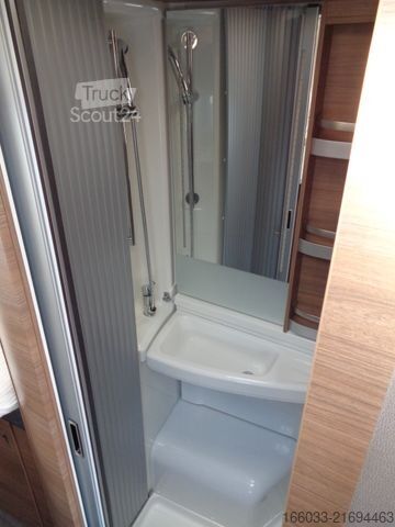 Halvintegreret autocamper KNAUS VAN TI MAN 640 MEG Vansation