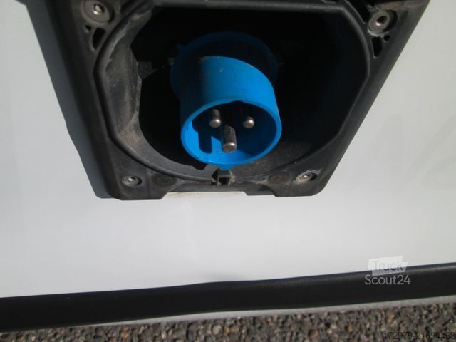 Хладилен ван FIAT Doblo 1.6*Maxi-Carrier-Tiefkühler*Euro6*Klima*