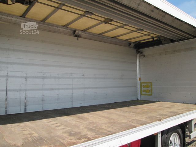 Autocamion transport băuturi DAF LF 180.12 *Getränke-Koffer*151312Km*