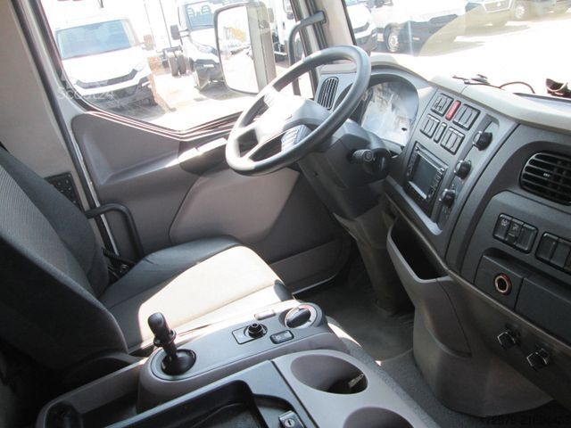 Autocamion transport băuturi DAF LF 180.12 *Getränke-Koffer*151312Km*