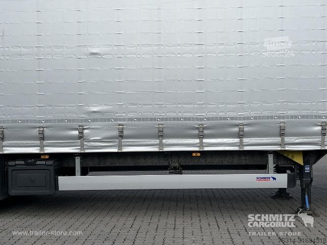 Atvira puspriekabė su tentu Schmitz Cargobull Curtainsider Mega Getränke