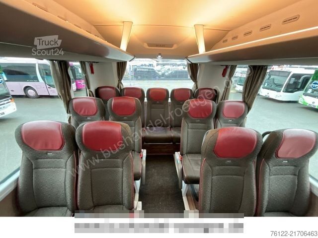 Туристичний автобус MAN R 07 Lions Coach / S 515 / Travego / Tourismo