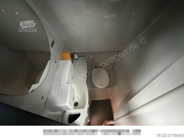 Туристичний автобус MAN R 07 Lions Coach / S 515 / Travego / Tourismo