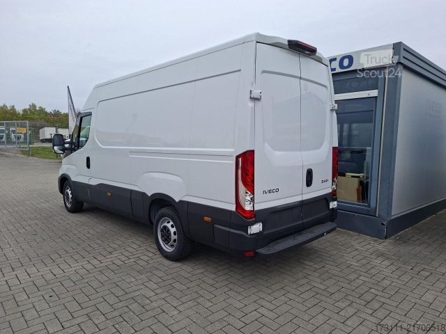 Фургон з високим дахом IVECO Daily 35S14V RS 3520L / Klima / Bluetooth / RFK