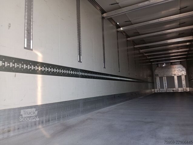 Chladírenský návěs KRONE SDR27eL4 ThermoKing SLX300 6880h BlumenbrDoppels