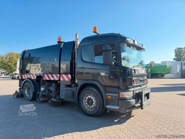 Gatusopmaskin SCANIA P94 GB 4x2 NA 230 Kehrmaschine