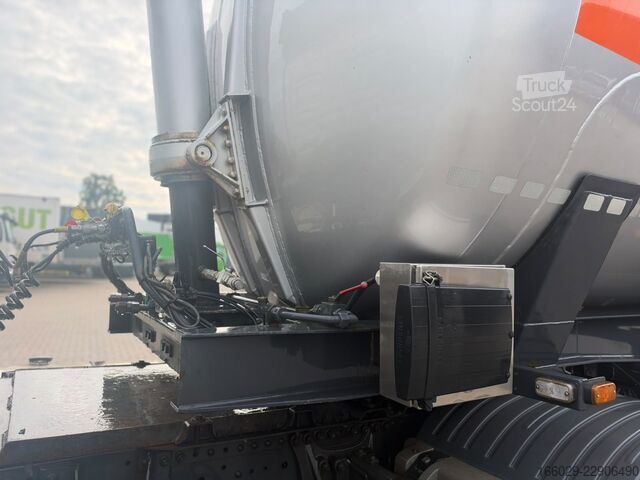 Silo návěs KÄSSBOHRER 3-Achs Silo für Staubgut