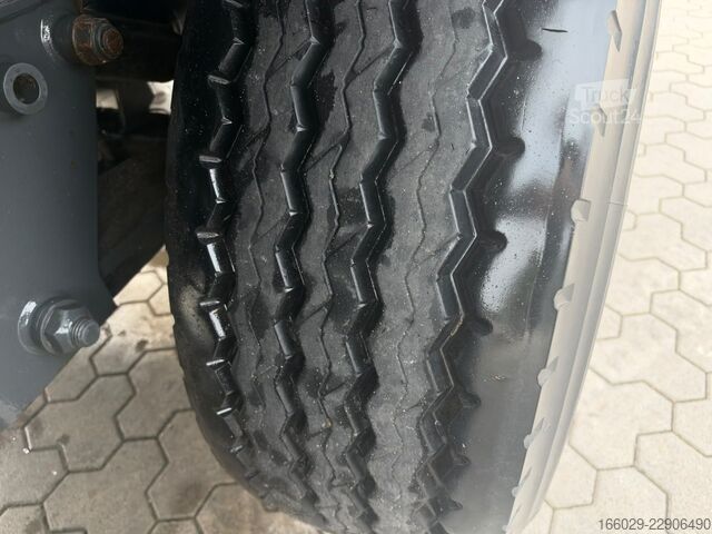 Silo návěs KÄSSBOHRER 3-Achs Silo für Staubgut
