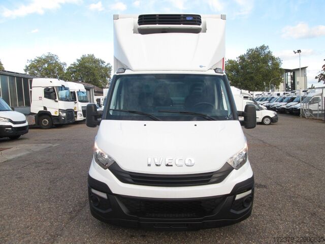 Autoutilitară frigorifică IVECO 35 C16*CarrierKühlkoffer*Fleischbahn*Euro6*Klima