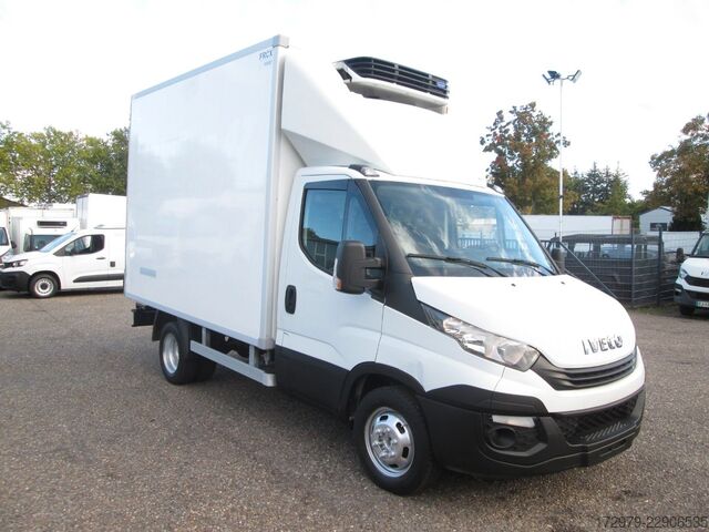 Autoutilitară frigorifică IVECO 35 C16*CarrierKühlkoffer*Fleischbahn*Euro6*Klima