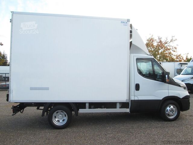 Autoutilitară frigorifică IVECO 35 C16*CarrierKühlkoffer*Fleischbahn*Euro6*Klima