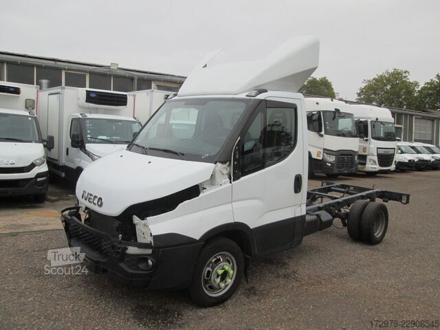 Шасси фургона IVECO 35 C13*Fahrgestell*