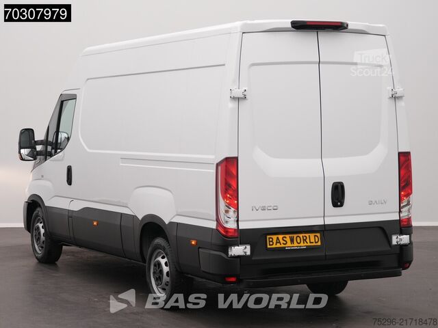 Kombi s vysokou střechou Iveco Daily 35S18 3.0L Automaat L2H2 180PK ACC Airco ...
