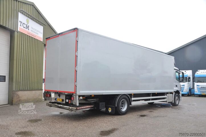 Kofer Mercedes-Benz Antos 2135 4X2 2018 BOX 9m + HEATING