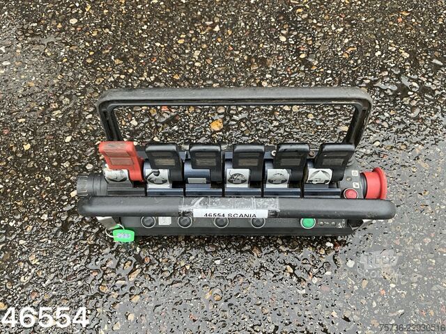 Kamion sa kranom Scania R500 V8 8x4 Manual Hiab 42 Tonmeter laadkraan +...