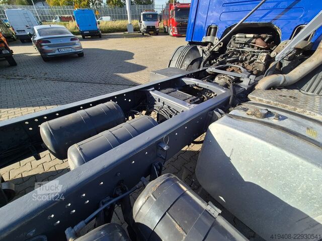 Šasija sa taksijem Scania P280 4x2 DB - FRAME - PTO