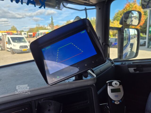 Šasija sa taksijem Scania P280 4x2 DB - FRAME - PTO
