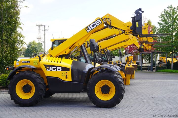 Manipulator telescopic JCB 540-140 telescopic loader / 14 m range /