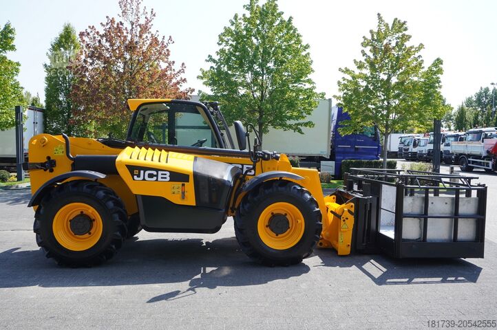 Телескопичен манипулатор JCB 535-95 / 3.5 T / range 9.5 m / joystick