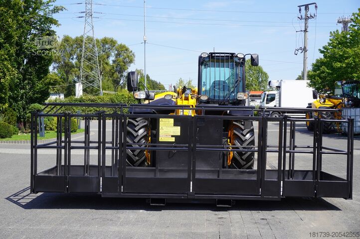 Телескопичен манипулатор JCB 535-95 / 3.5 T / range 9.5 m / joystick